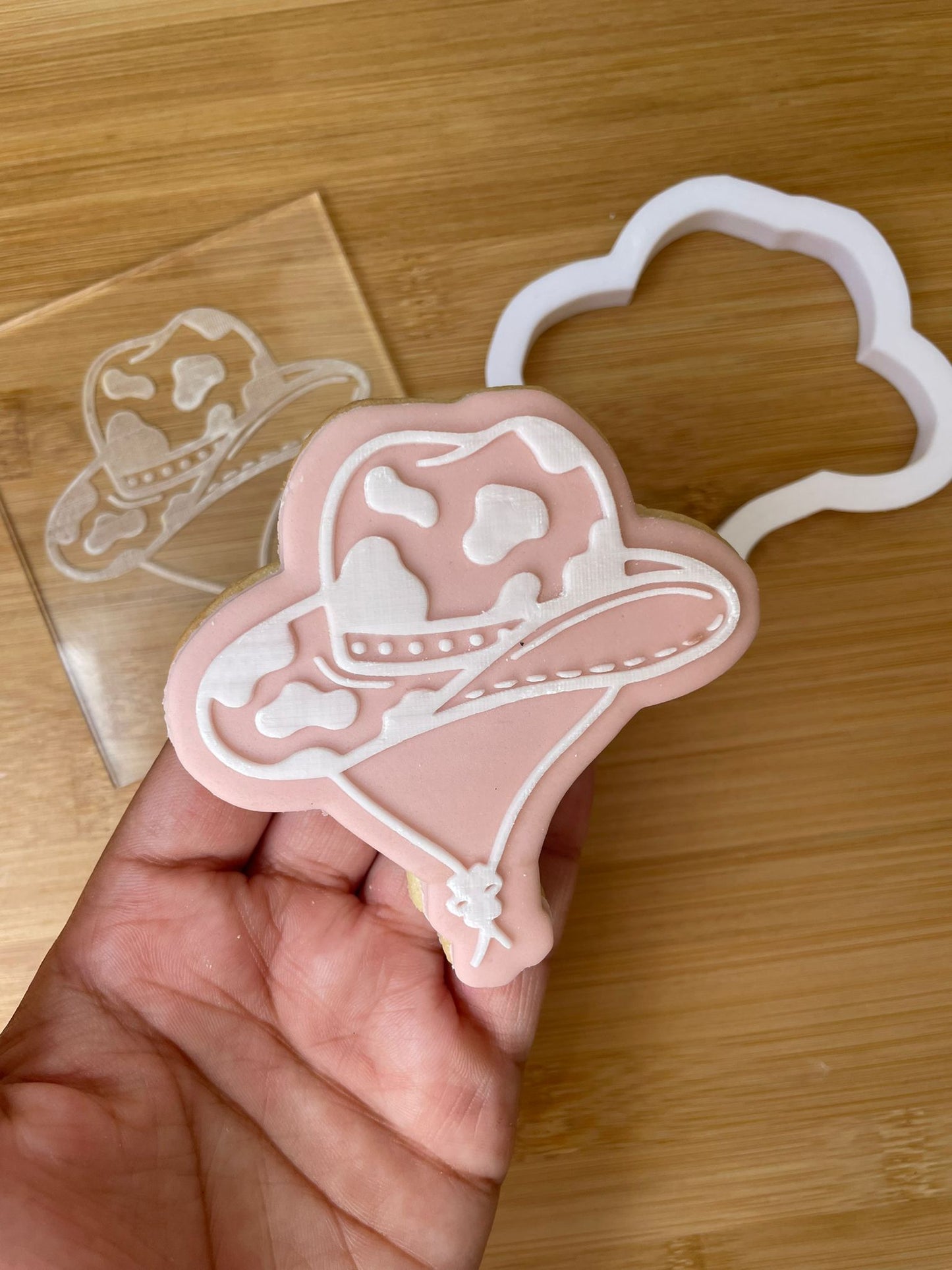 Cow Hat deboss + matiching Cookie Cutter MEG cookie cutters