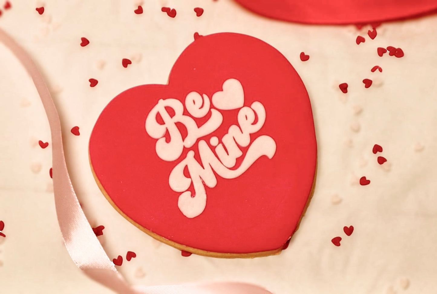 Be mine DEBOSSING - Valentine
