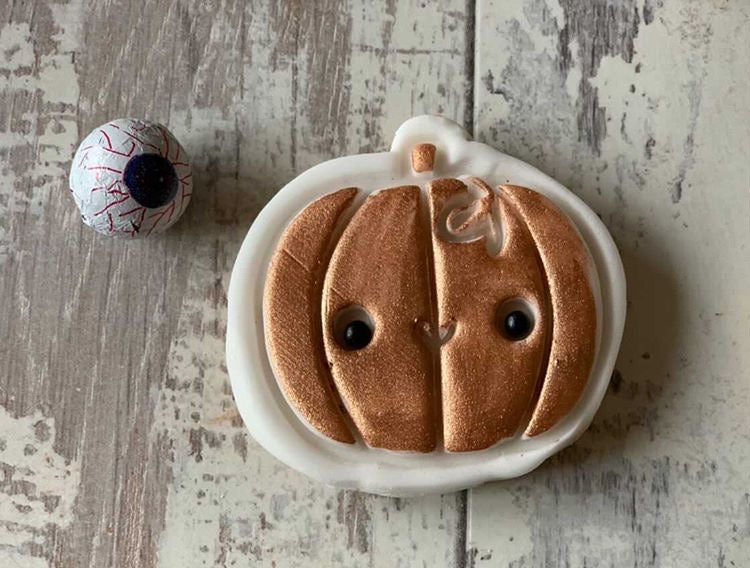 Halloween cookie cutter + stamp