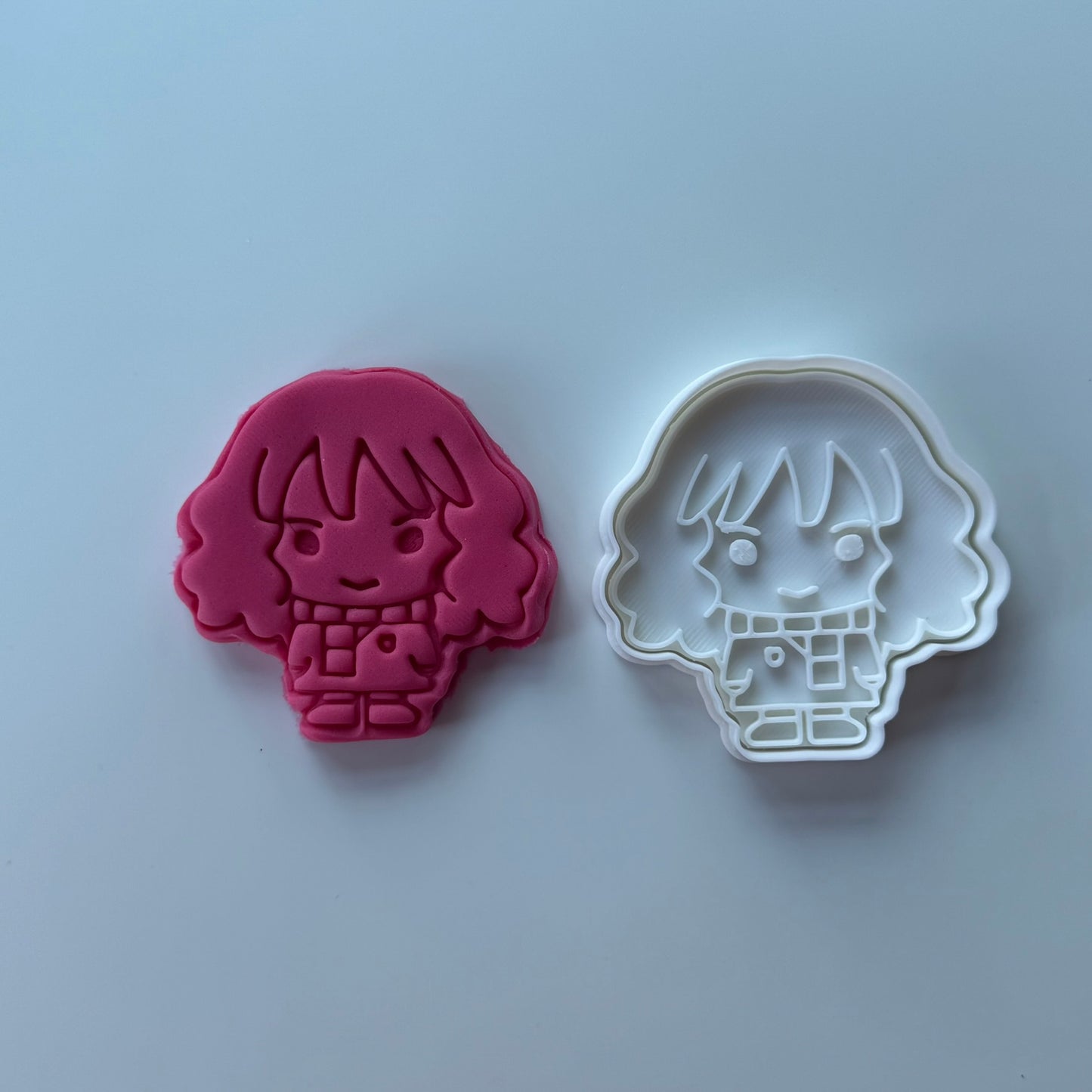 Magic wizard-inpsired Cookie Cutter + stamp - Hermione