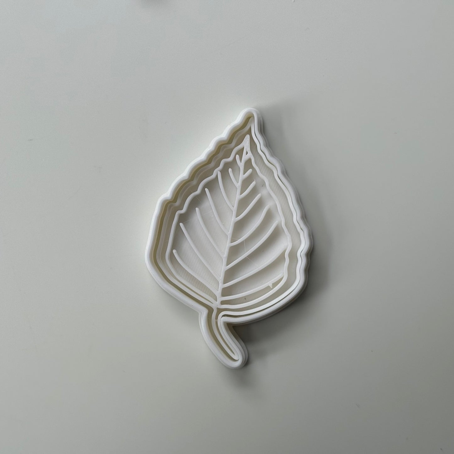 Autumn leaf cutter + stamp - Design 3