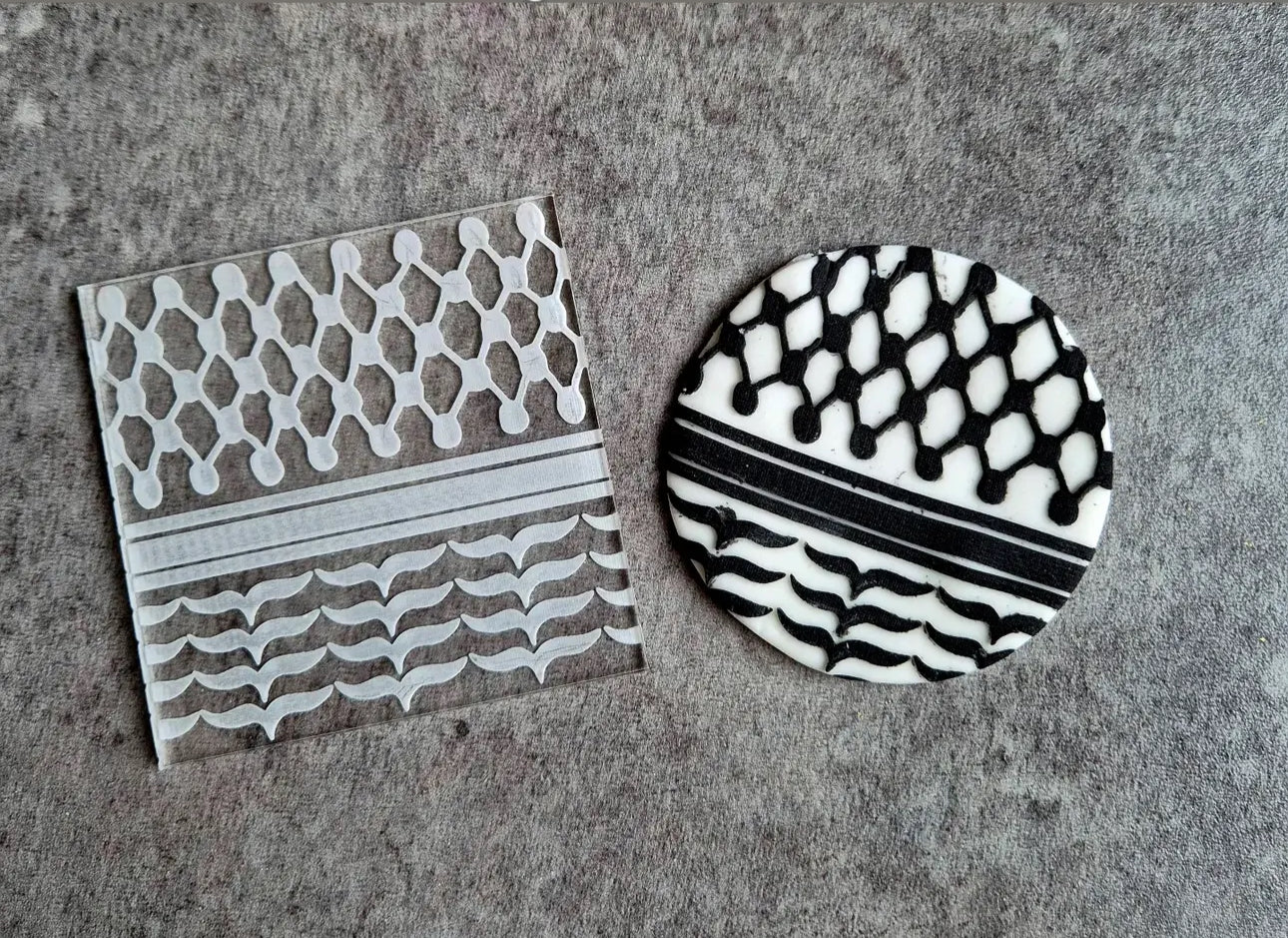 Keffiyeh and Lines deboss - pattern