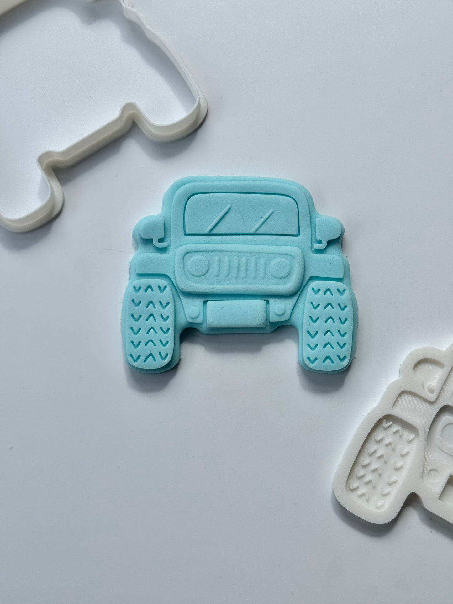 Jeep Safari 3D Deboss + Cutter