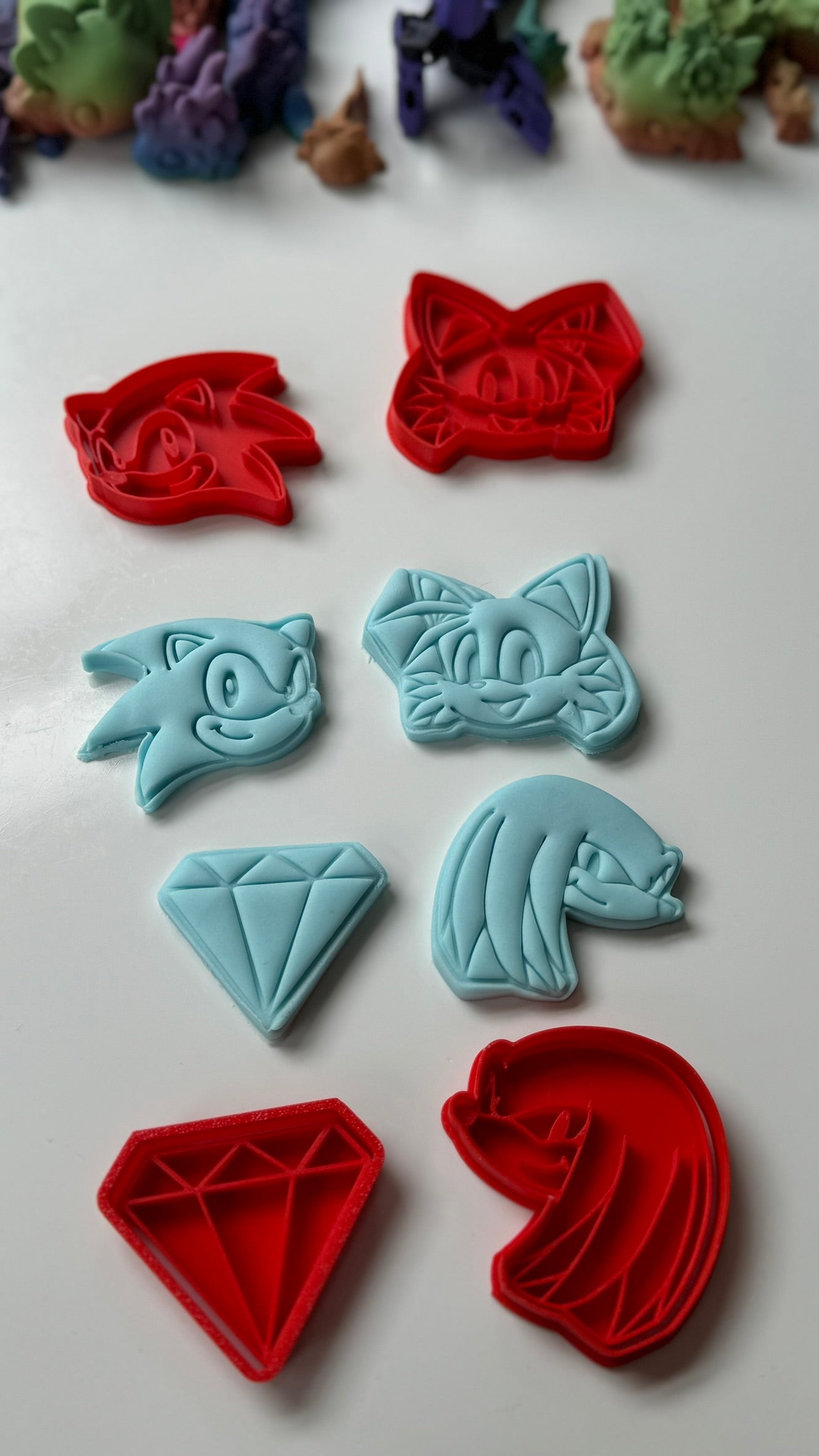 Sonic The Hedgehog-inspired SET OF 4 cookie cutter + stamp