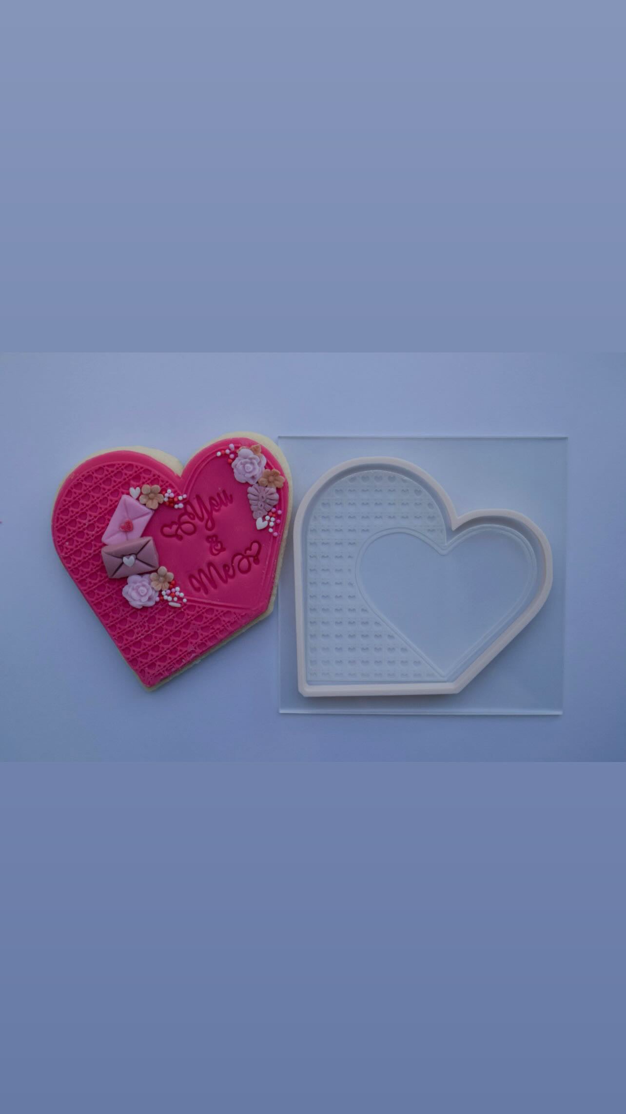Valentine arch 1 debossing + matching cutter