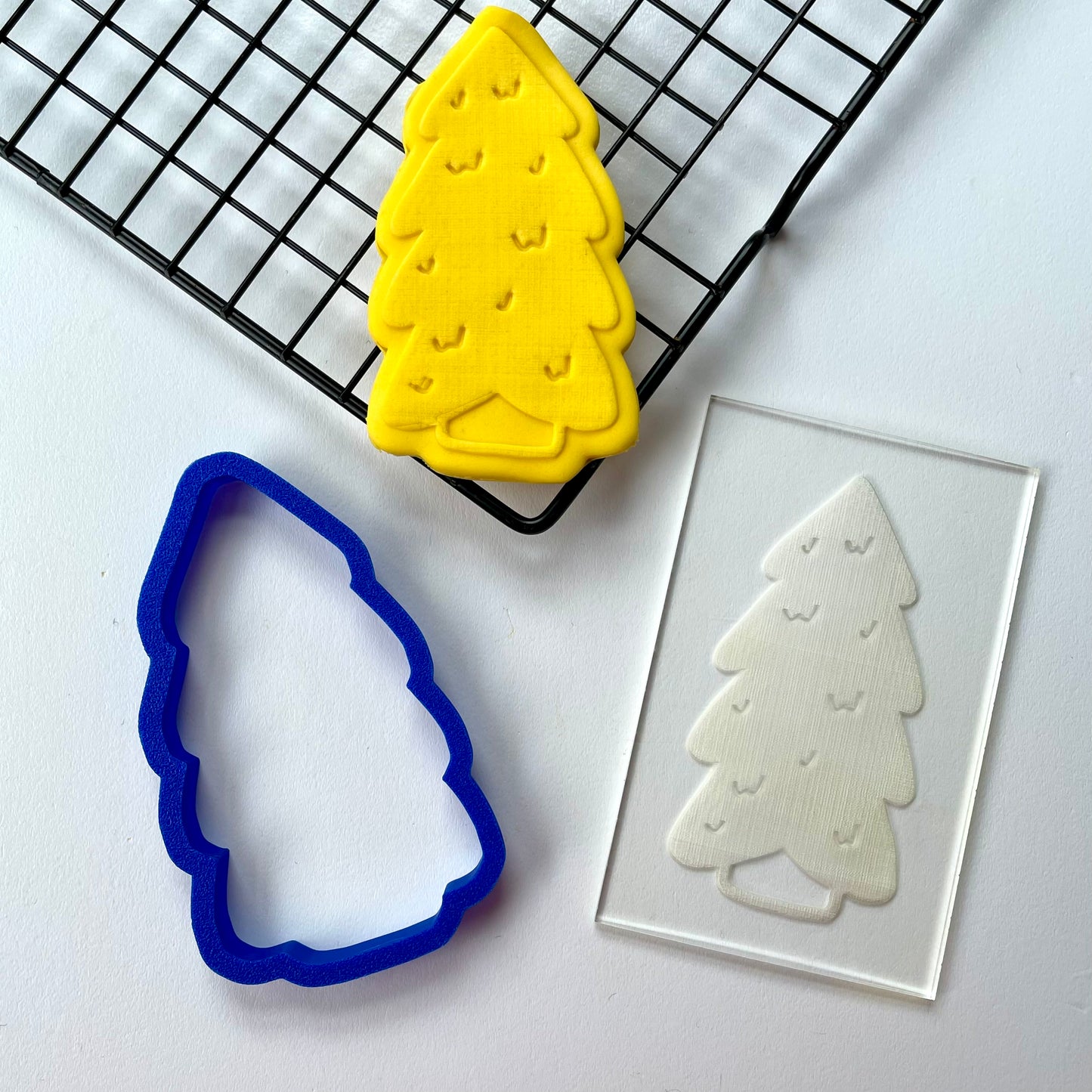 Christmas tree - deboss and matching cutter