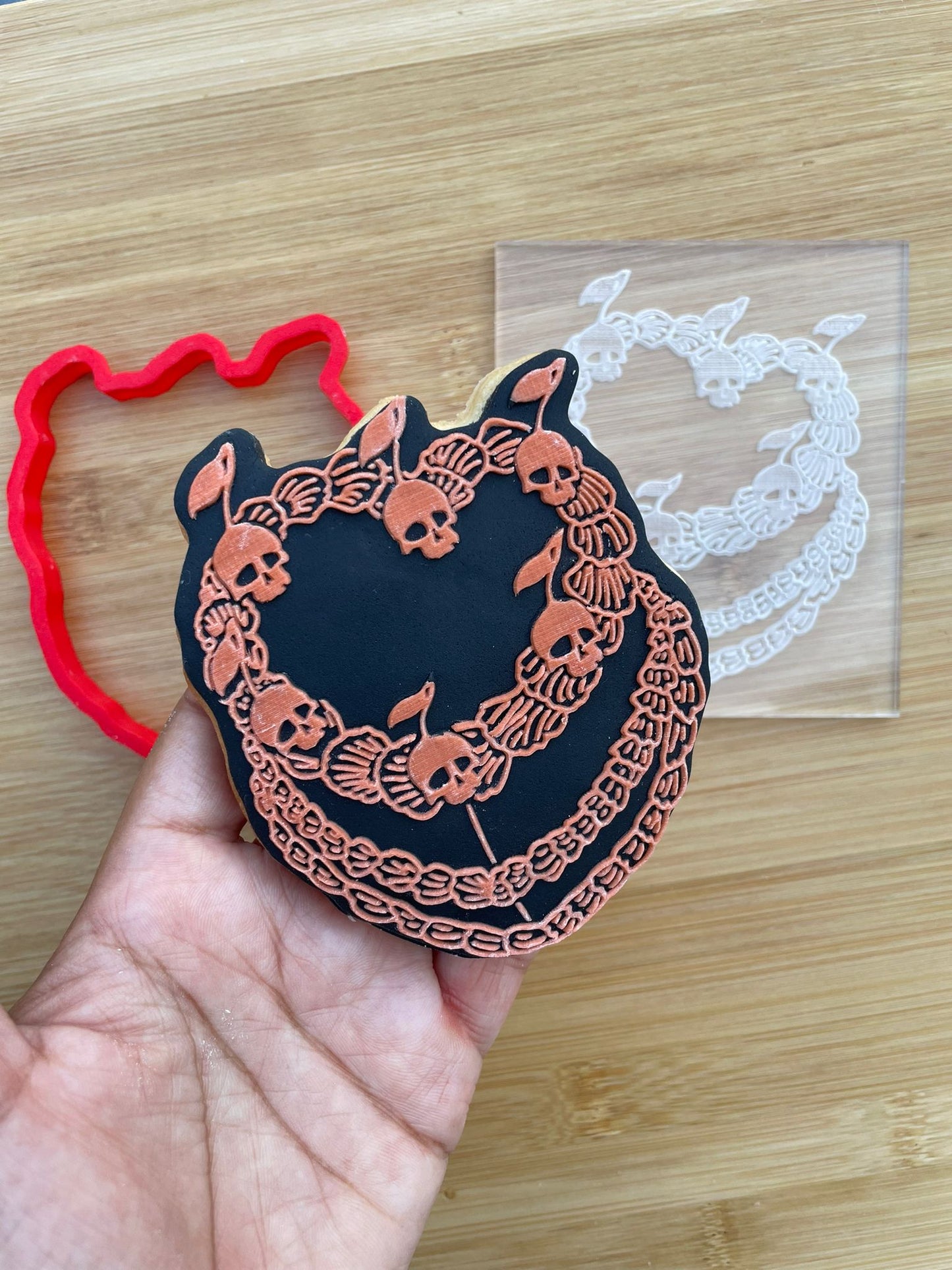 Cake Deboss + Cutter Halloween MEG cookie cutters