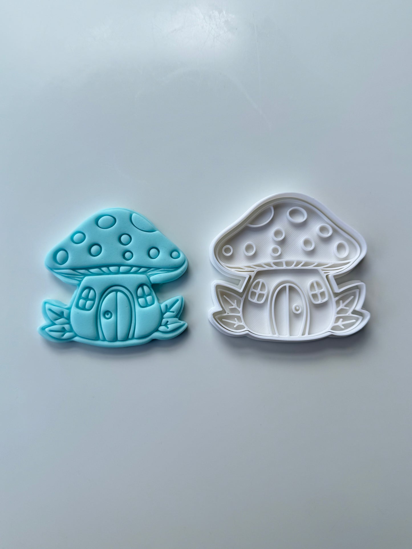 Mushroom Fairy house stamp and cutter - M1038