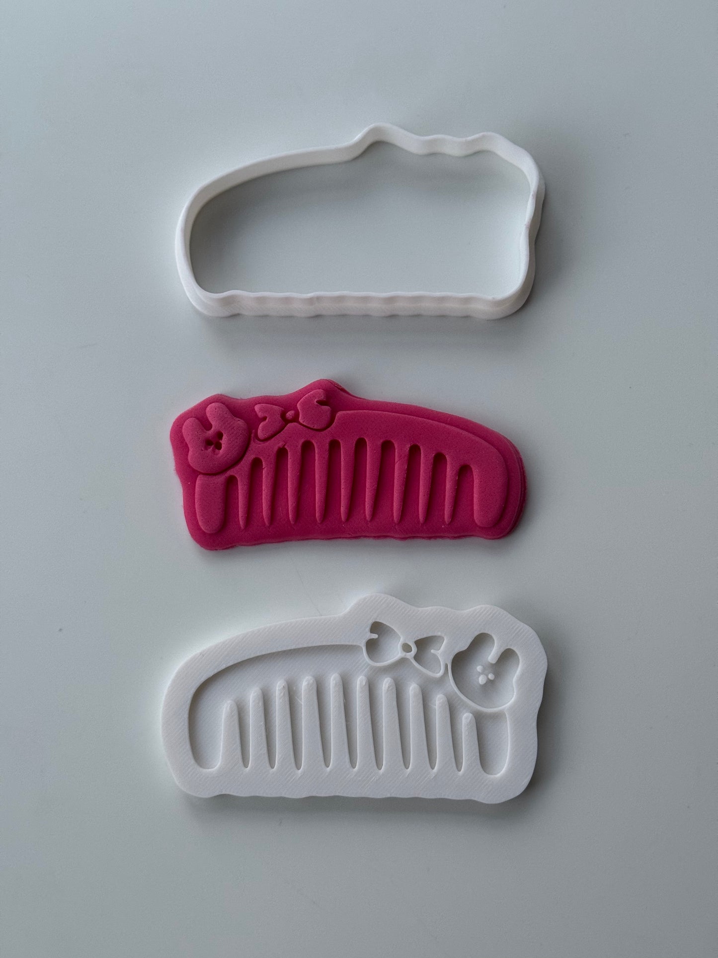 Trendy Girl - Brush - 3d printed deboss and cutter