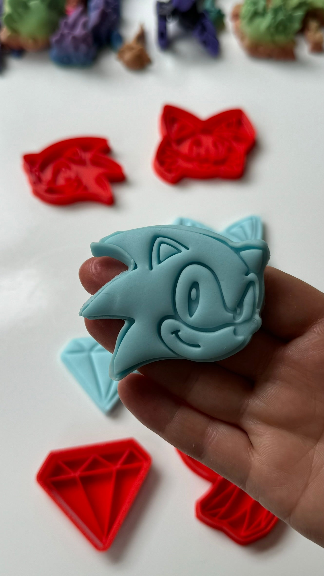 Sonic The Hedgehog-inspired SET OF 4 cookie cutter + stamp