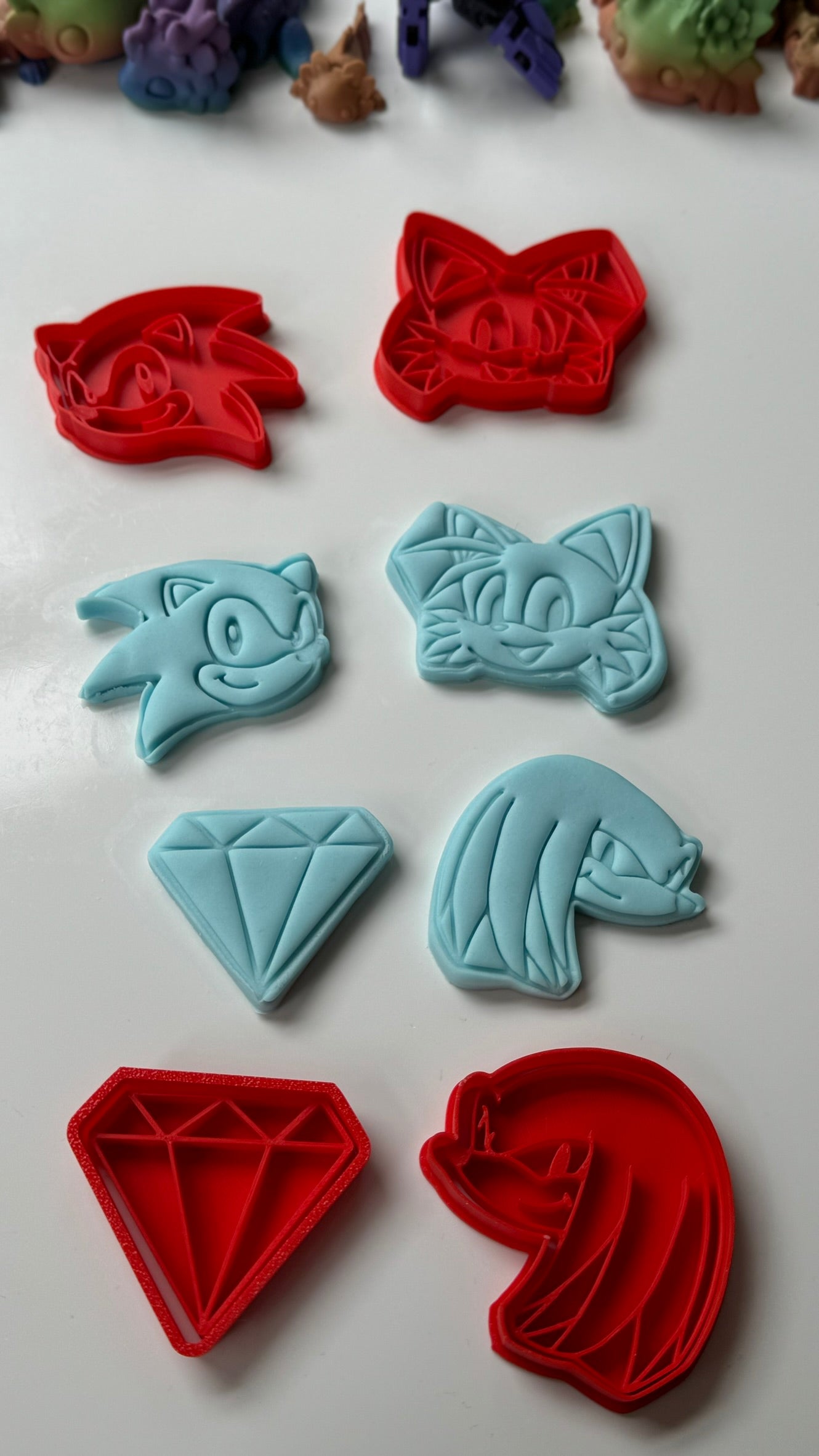 Sonic The Hedgehog-inspired SET OF 4 cookie cutter + stamp