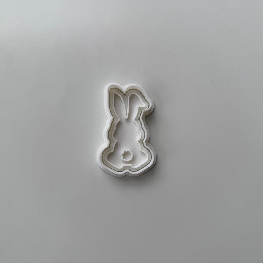 set of 8 EASTER cupcake size stamp + cutter MS1022