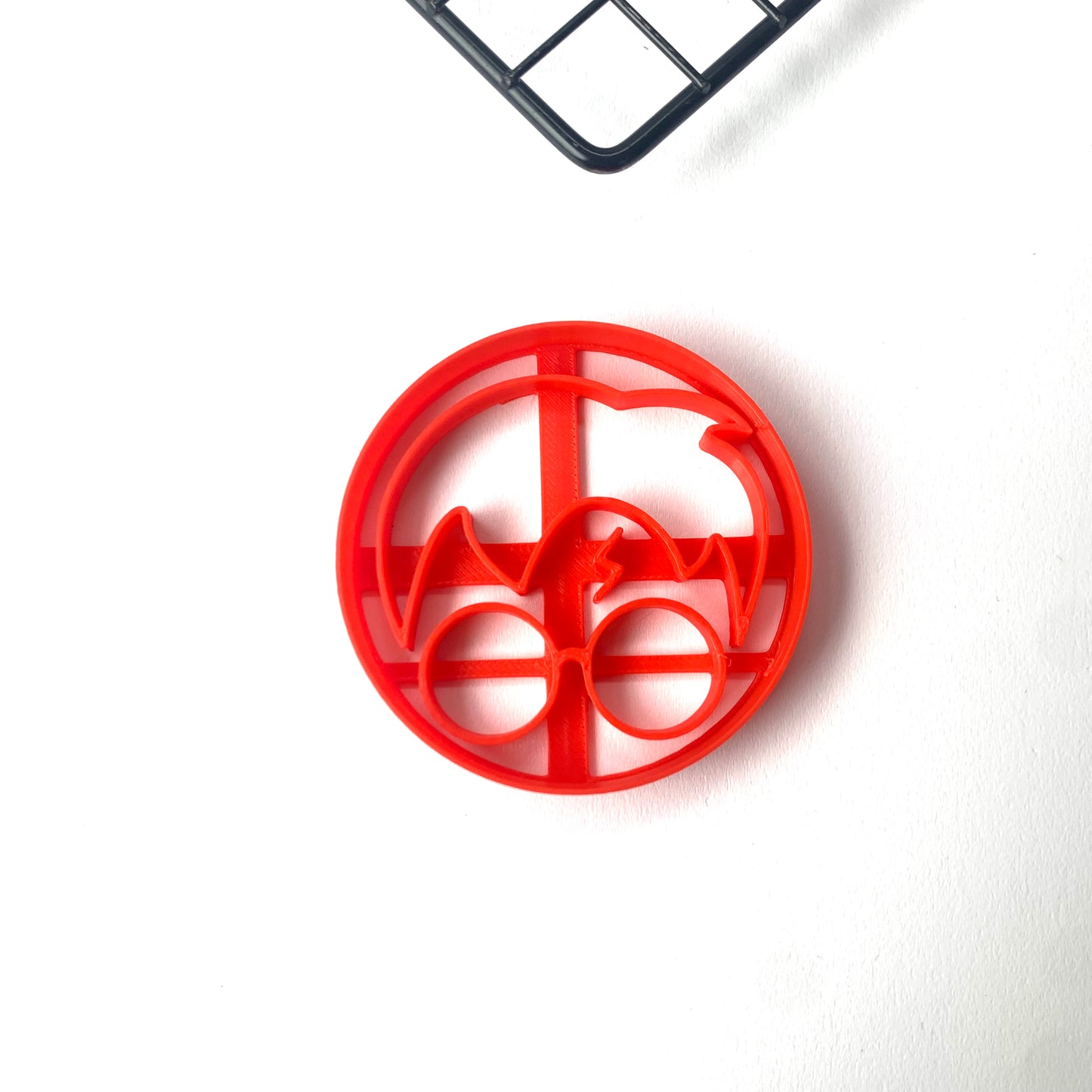 Harry Potter-inspired round face Plastic Cookie Cutter Topper Fondant uk seller MEG cookie cutters