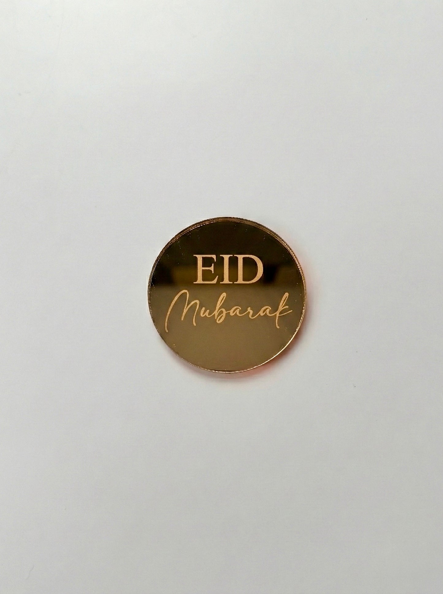Eid Mubarak round cupcake topper in gold mirror acrylic disc