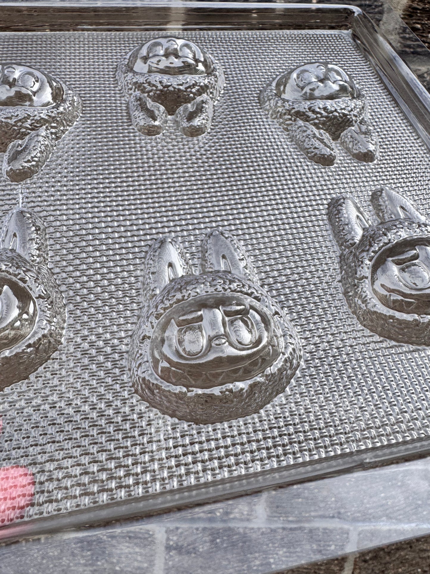 6 x head monster chocolate mould