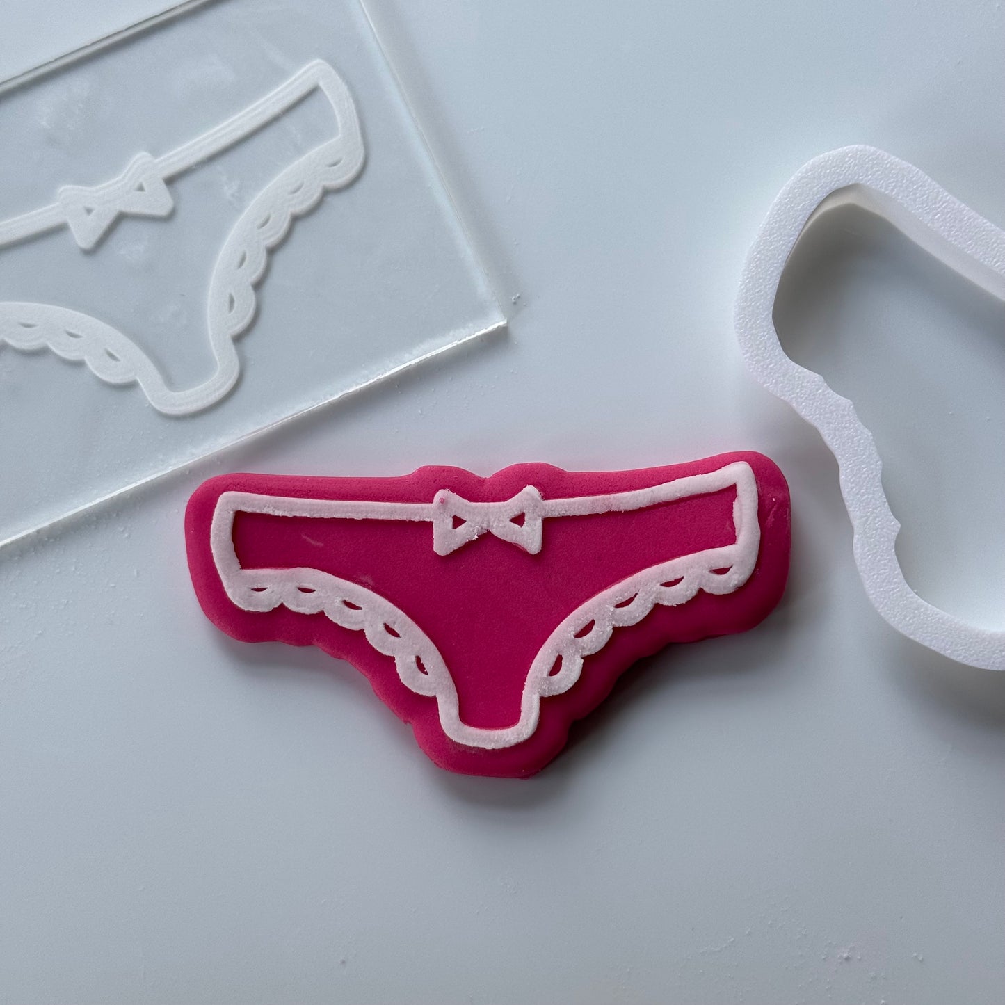 Underwear Bra and Knickers - deboss + cutter - M1015