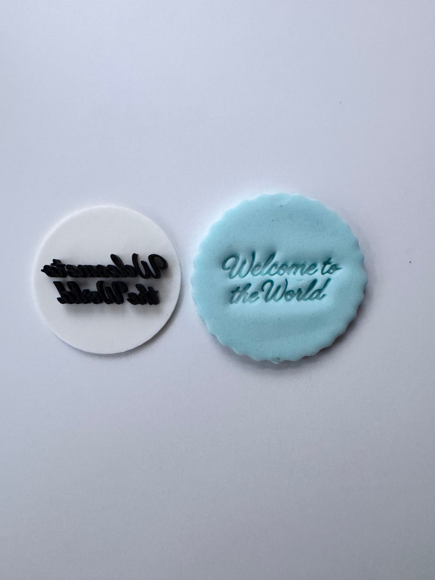 Welcome to the world - 2 row - stamp M1074