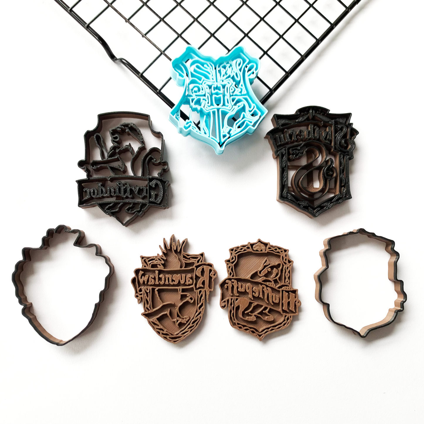 4 HOUSES + 1 Hog. Crest - Harry Potter-inspired Cookie Cutter MEG cookie cutters