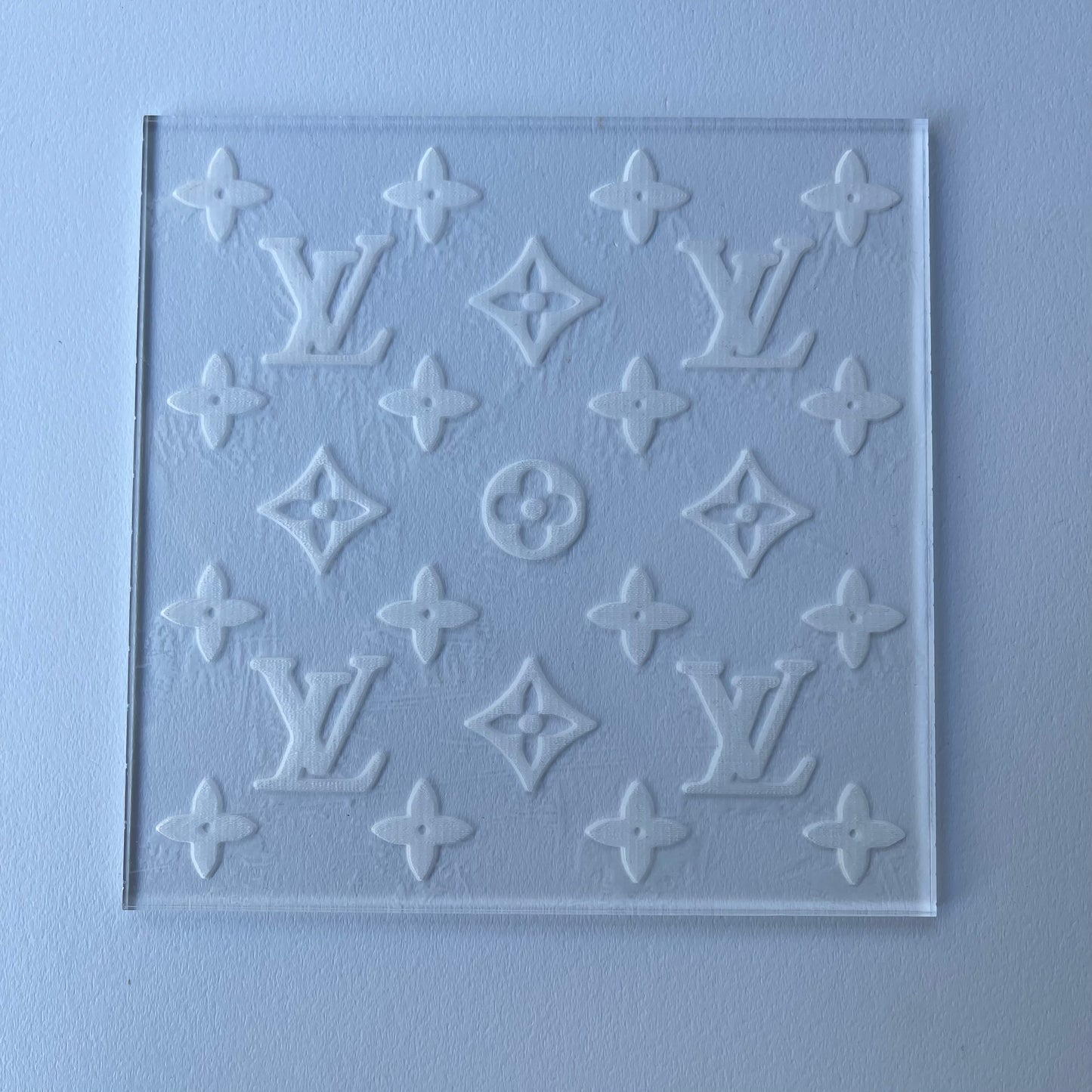 Famous Brand - deboss pattern square
