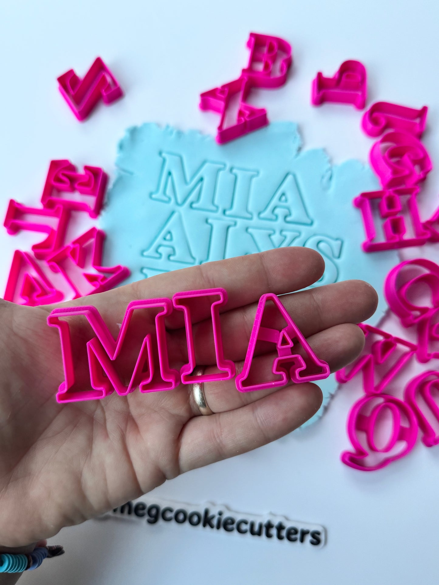 Letters Alphabet set A to Z cookie cutter - times new roman MS1025