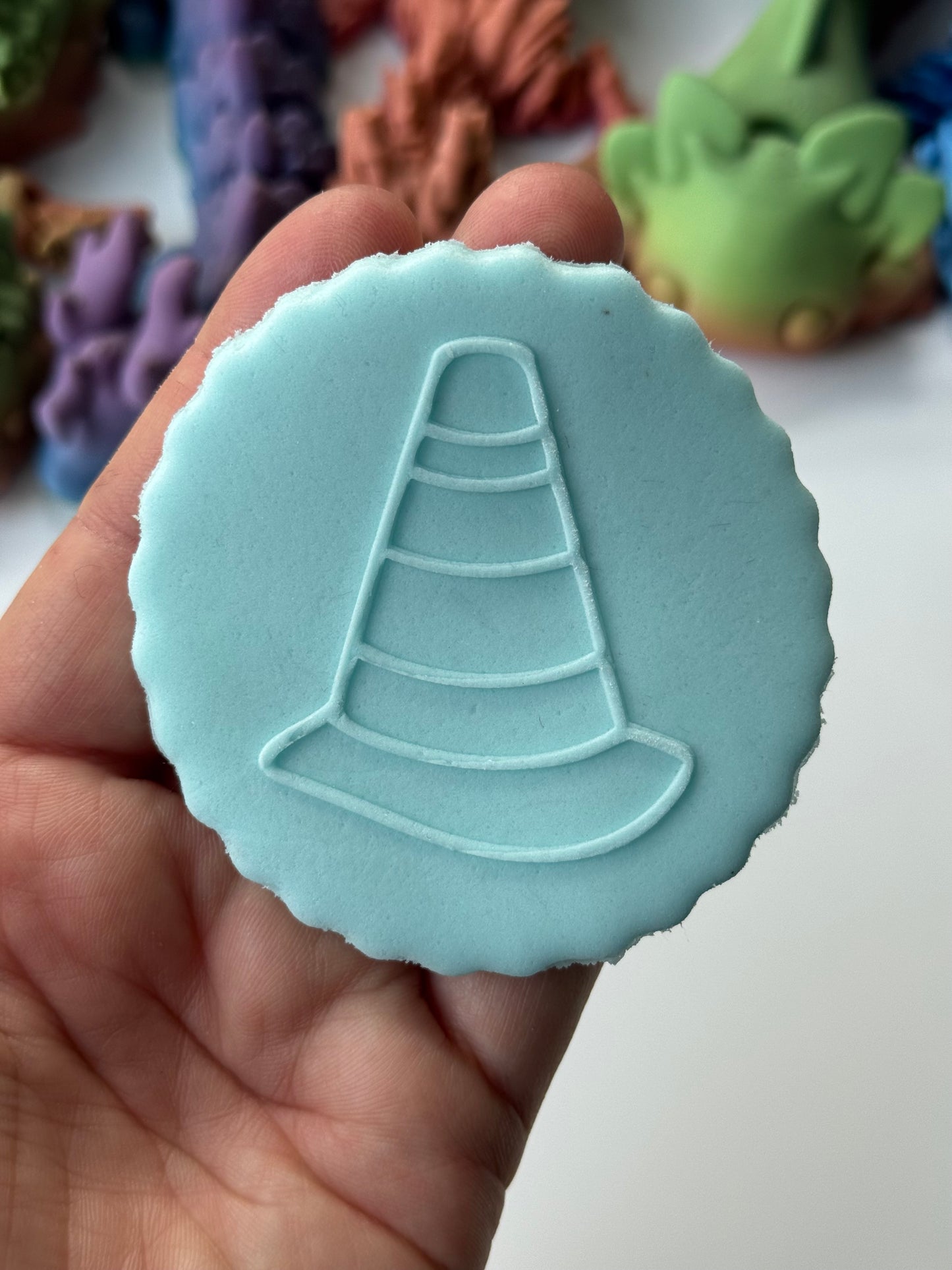 Construction cone deboss disc
