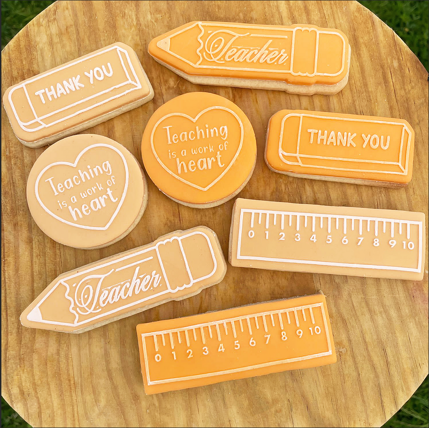 Teacher collection Pencil debossing + matching cutter MEG cookie cutters