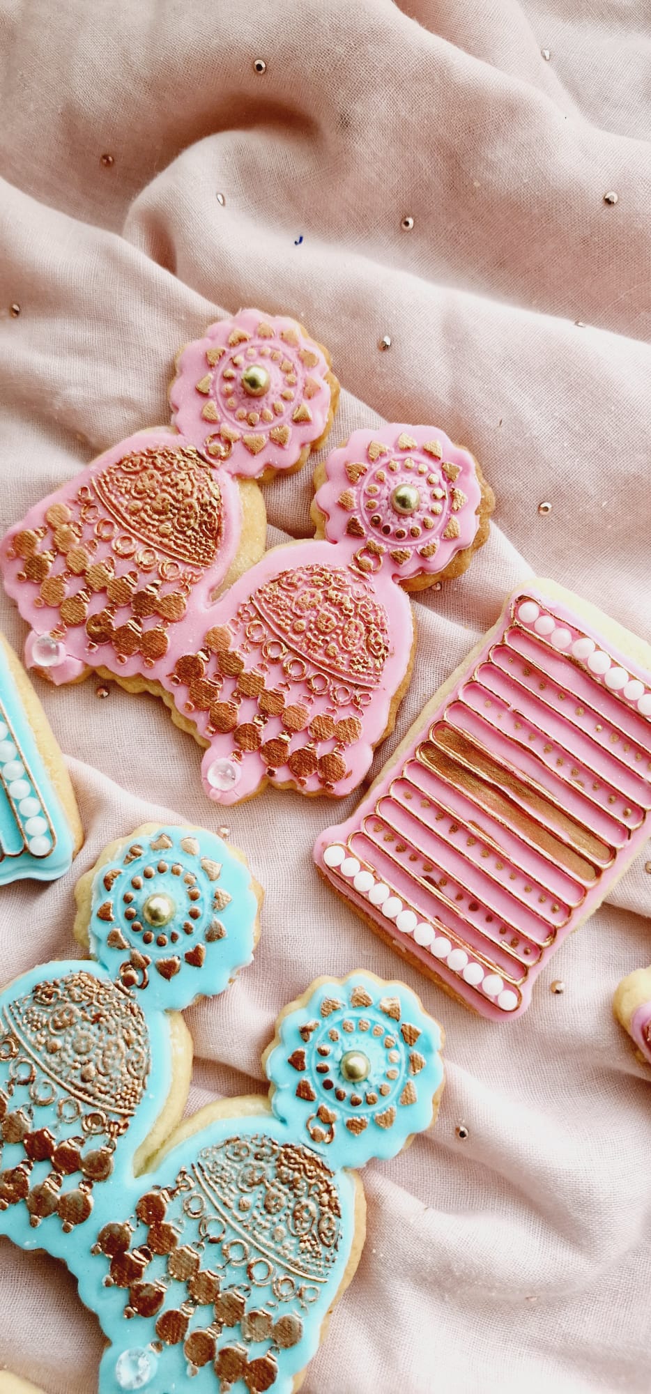 indian Mehndi style earrings Debossing + cutter MEG cookie cutters