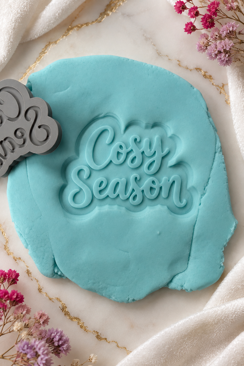 Cosy Season 3D Deboss & Matching Cookie Cutter