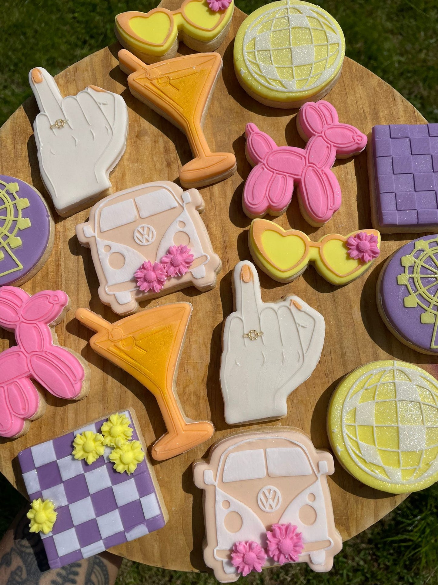 Wedding finger ring- debossing and matching cutter MEG cookie cutters