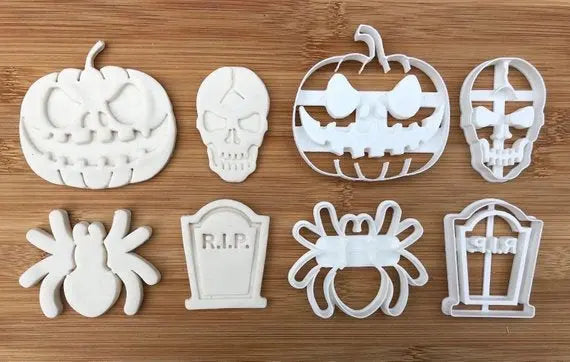 4 pcs Halloween set 4 Cookie Cutter MEG cookie cutters