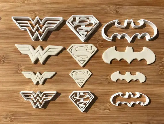 6pcs Super Heroes Cookie Cutters (1) MEG cookie cutters