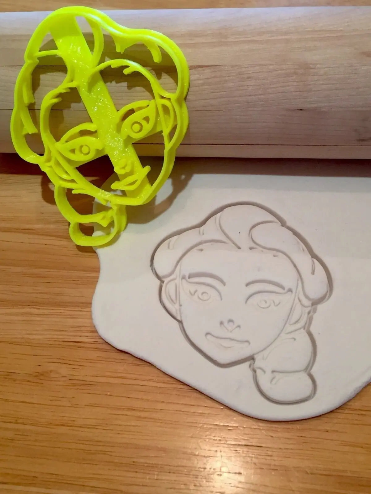 Elsa face Frozen-INSPIRED Cookie cutter MEG cookie cutters