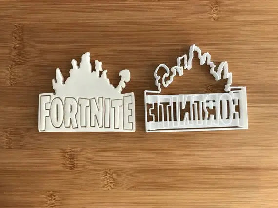 FORTNITE-INSPIRED Cookie cutter (1) MEG cookie cutters