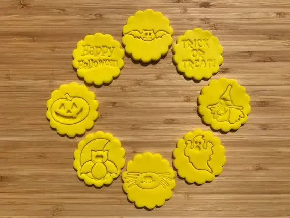 Halloween biscuits SET Plastic Biscuit Cookie Cutter Fondant Cake Decorating UK MEG cookie cutters