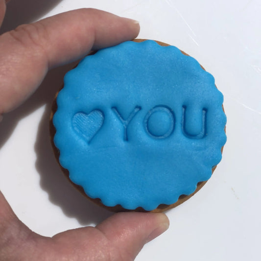 LOVE YOU - Valentines Day - Embossing - stamp MEG cookie cutters