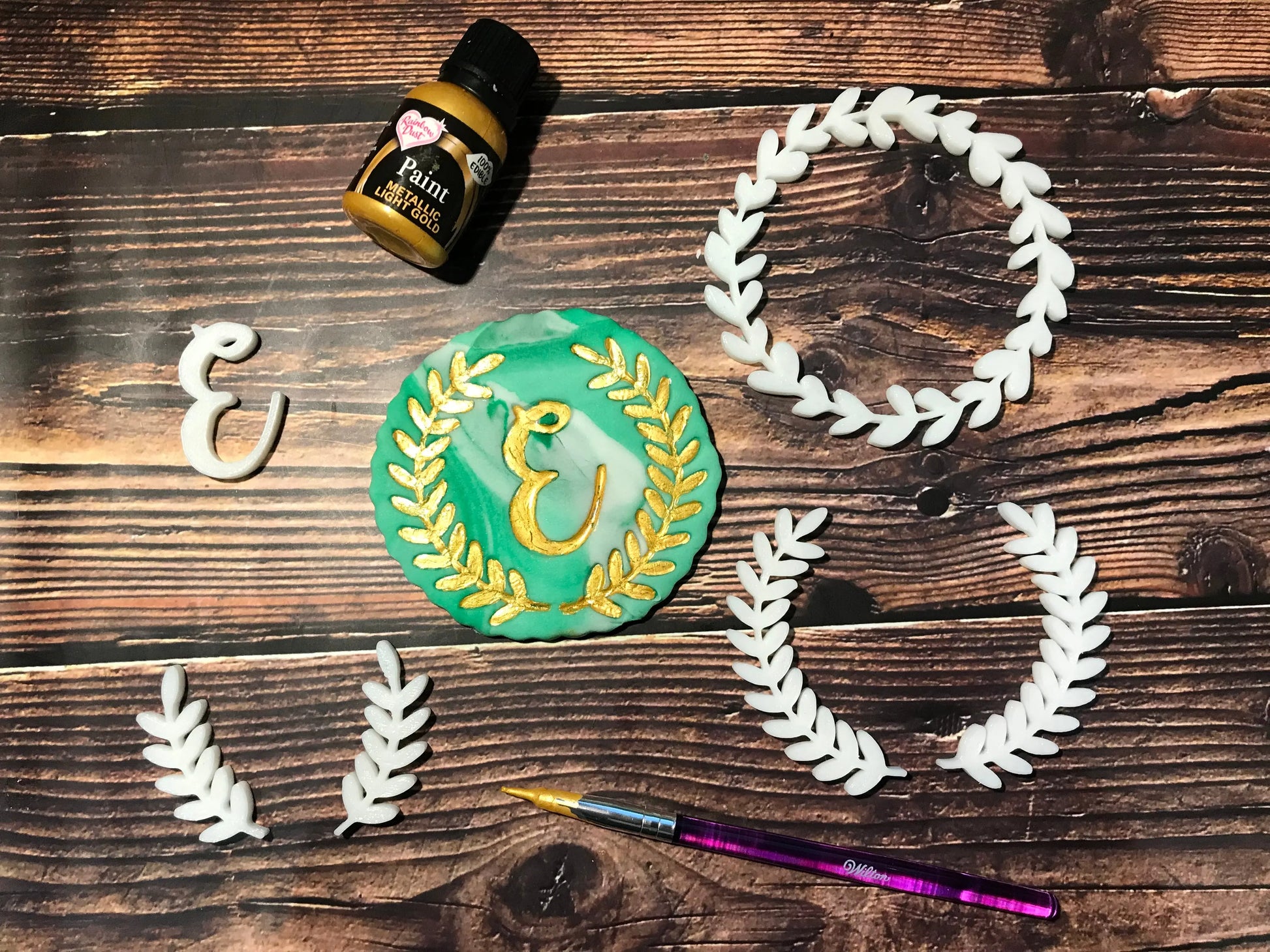 Laurel frames - Wreath - leaves - Embossing - stamps sugar paste MEG cookie cutters