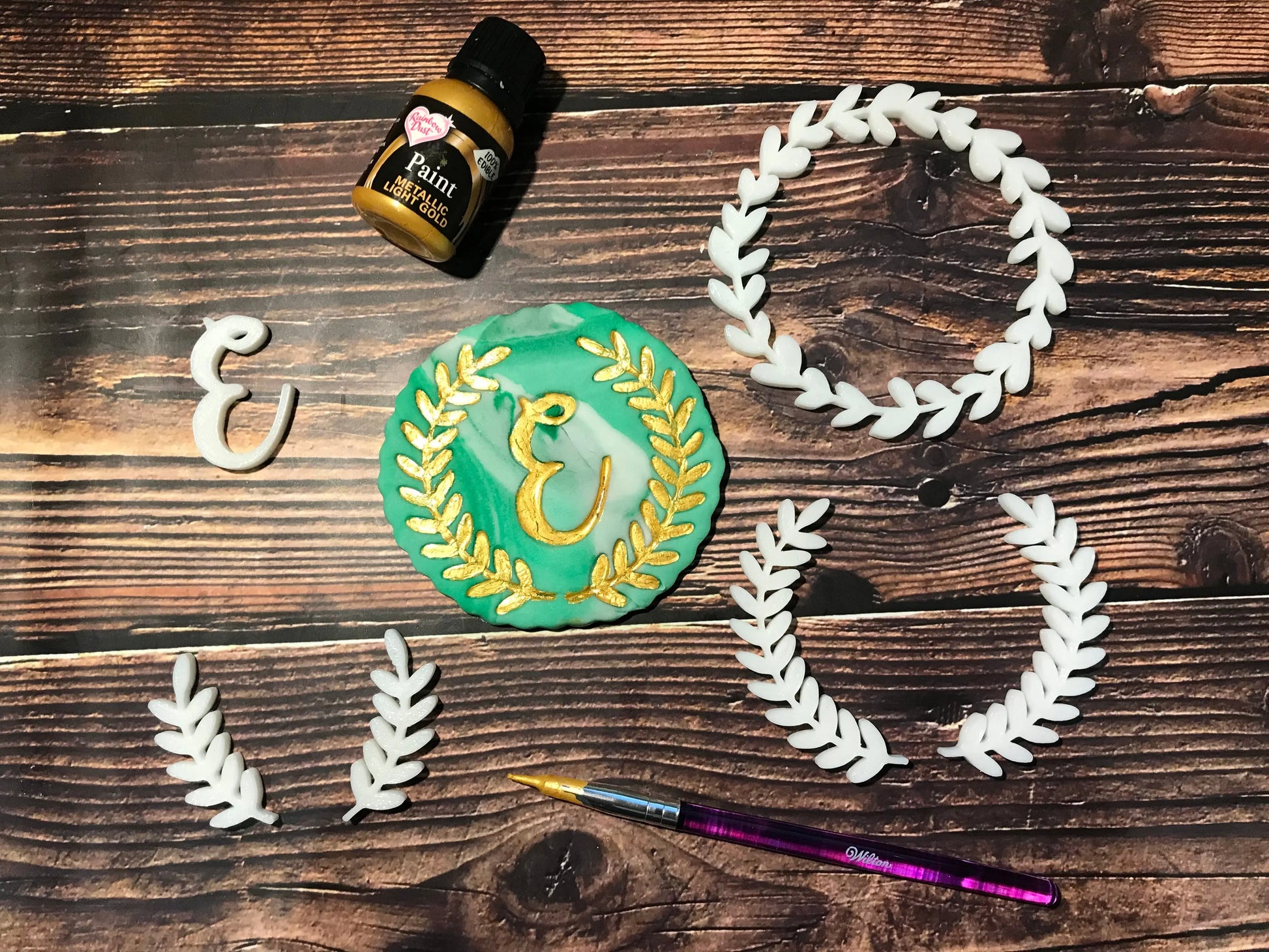 Laurel frames - Wreath - leaves - Embossing - stamps sugar paste MEG cookie cutters