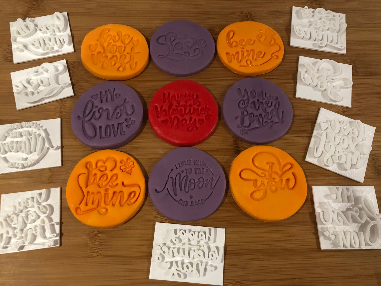 Love valentine Embossing for cupcake and cake - stamps sugar paste - saint Valentines theme stamps MEG cookie cutters