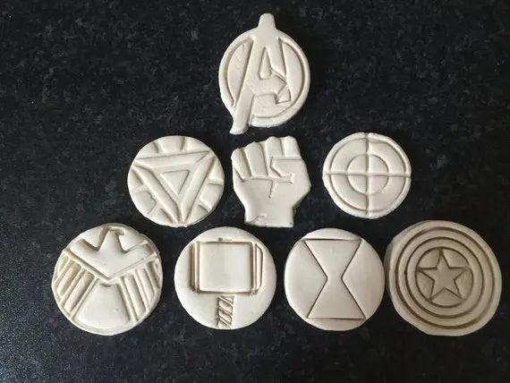 Marvel The Avengers Cake Decoration Cookie cutters fondant Topping UK seller MEG cookie cutters