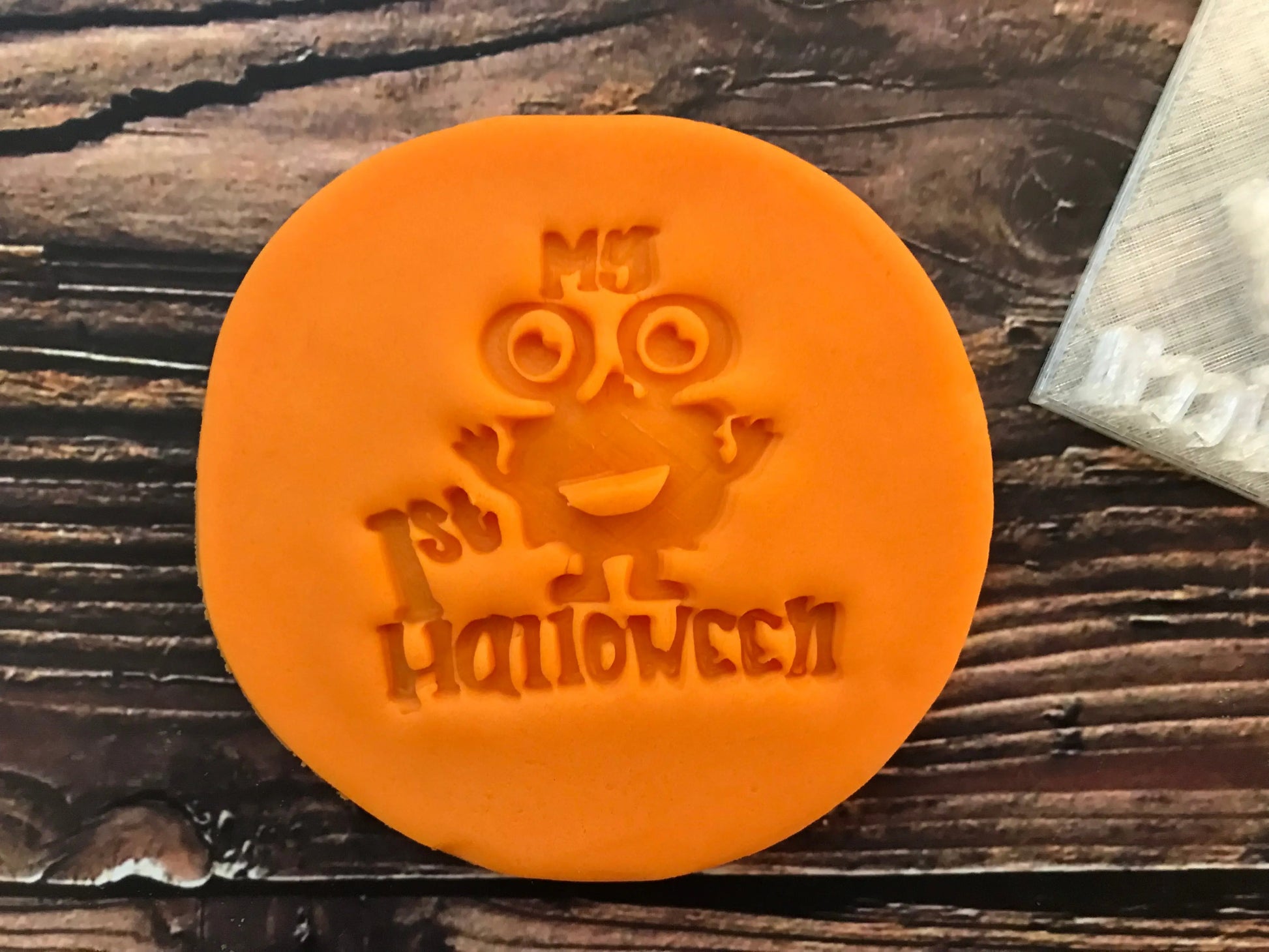 My first HALLOWEEN - Embossing - stamp MEG cookie cutters