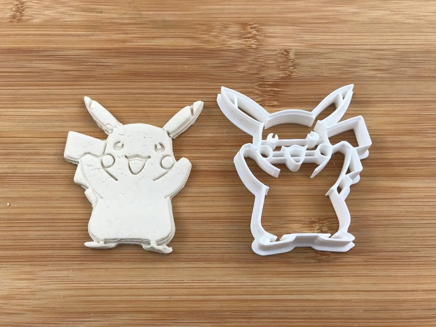 Pikachu Pokemon 001 Cookie Cutter Fondant Cake Decorating Mold gum paste MEG cookie cutters