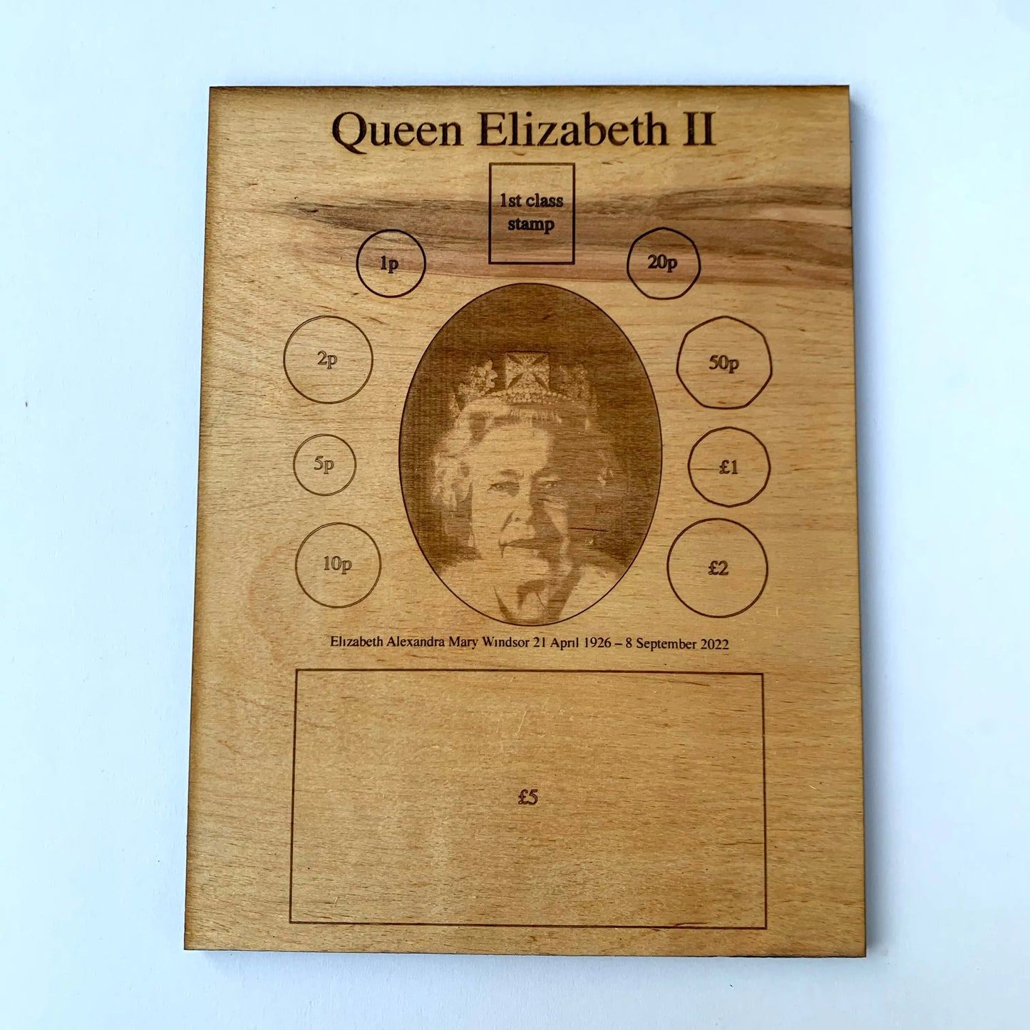 Queen Elizabeth II - money Frame - Basswood MEG cookie cutters