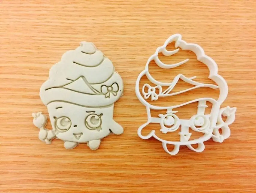 Shopkins Cupcake Queen 020 Uk Seller Plastic Biscuit Cookie Cutter Fondant Cake Dec MEG cookie cutters