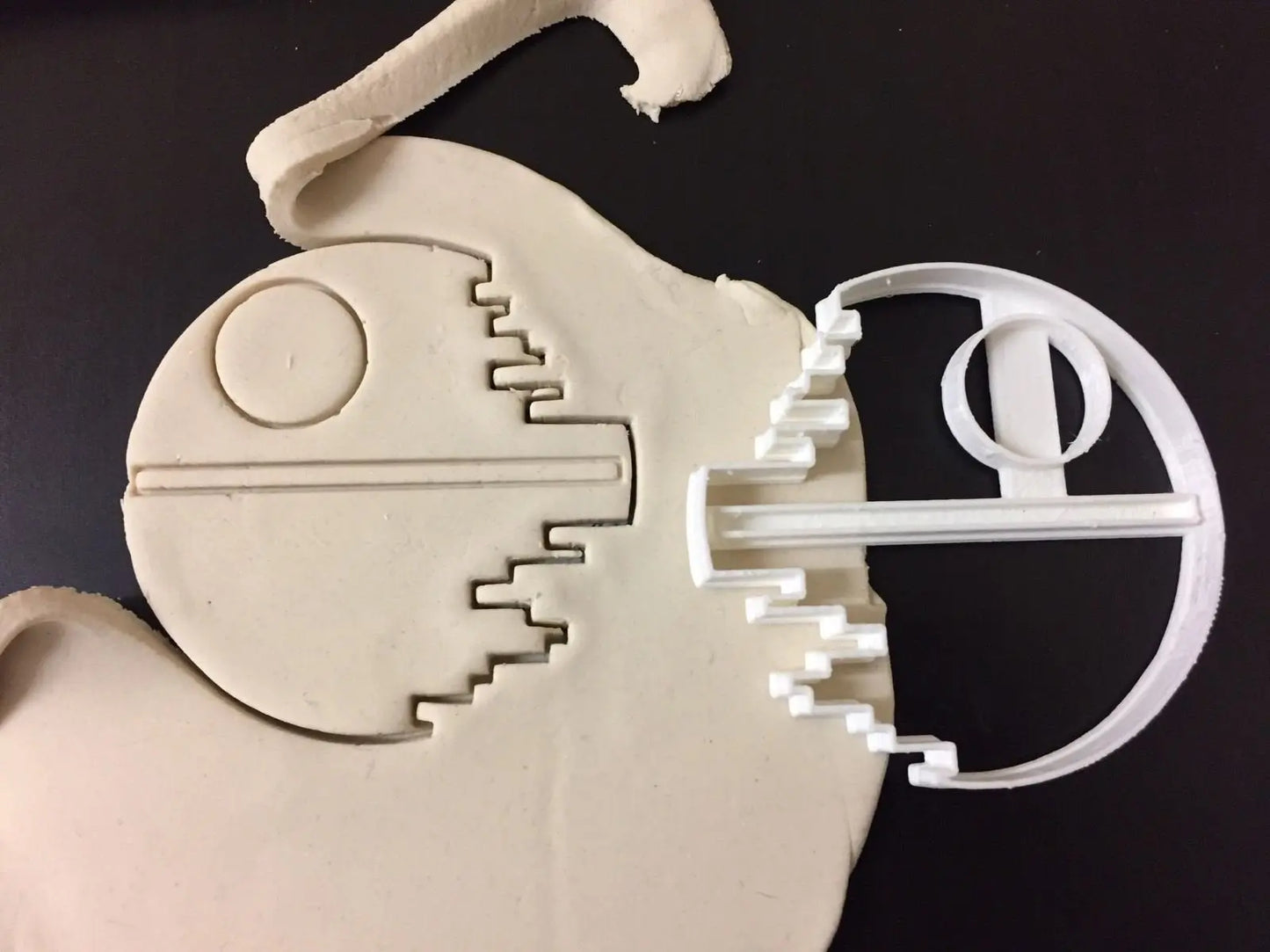 The Death Star Star Wars-INSPIRED Uk SELLER Biscuit Cookie Cutter Fondant Cake Decorating MEG cookie cutters