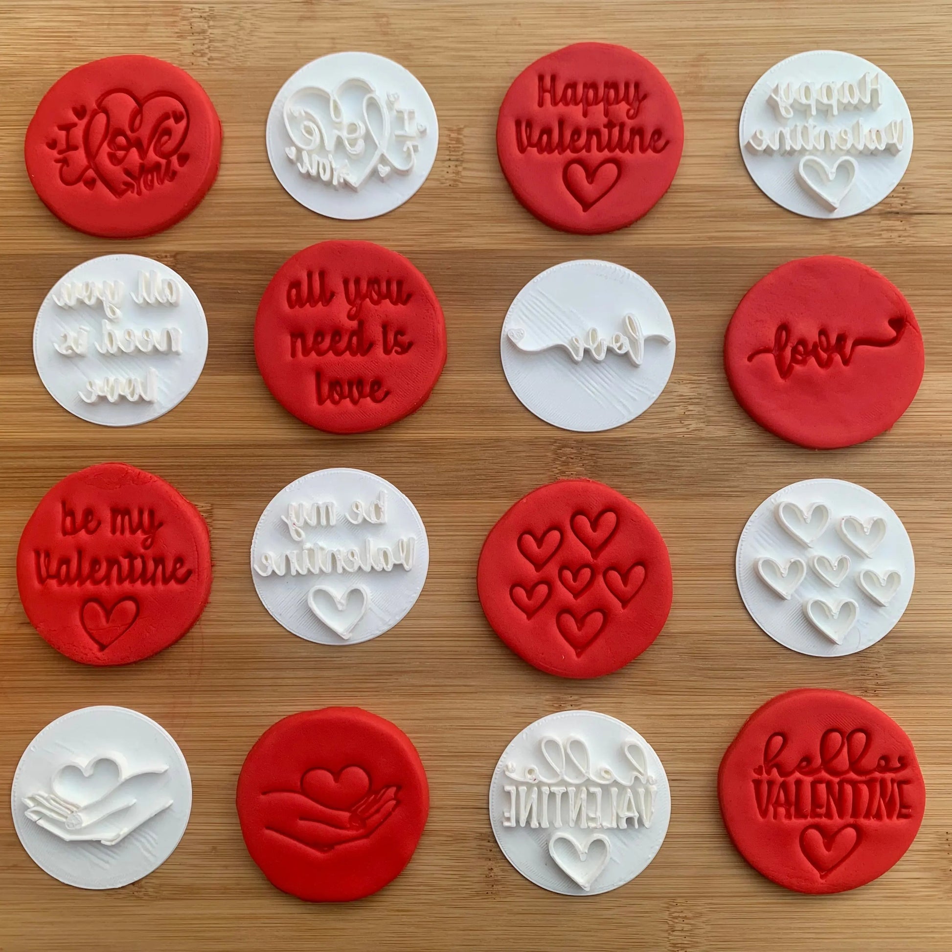 Valentine Embossing for cupcake - collection 2022 MEG cookie cutters