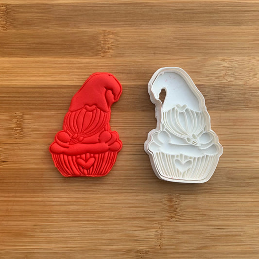 Valentine's gnome 5 - cutter + stamp MEG cookie cutters