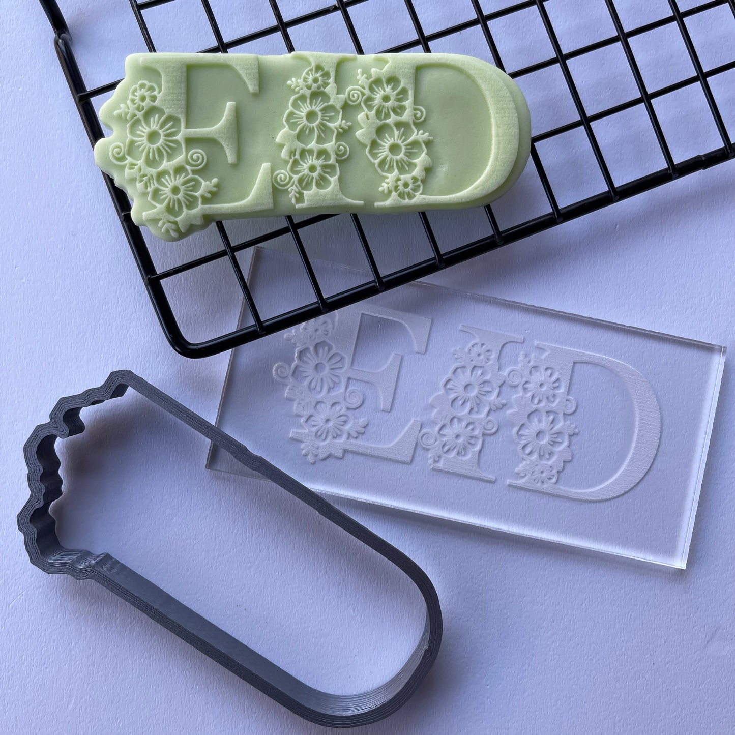 Eid flowers Deboss + cutter MEG cookie cutters