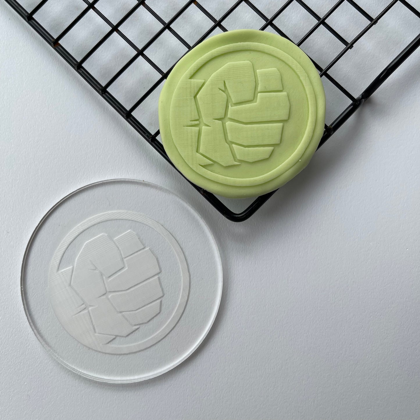 Avangers - super hero - hulk fist debossing MEG cookie cutters