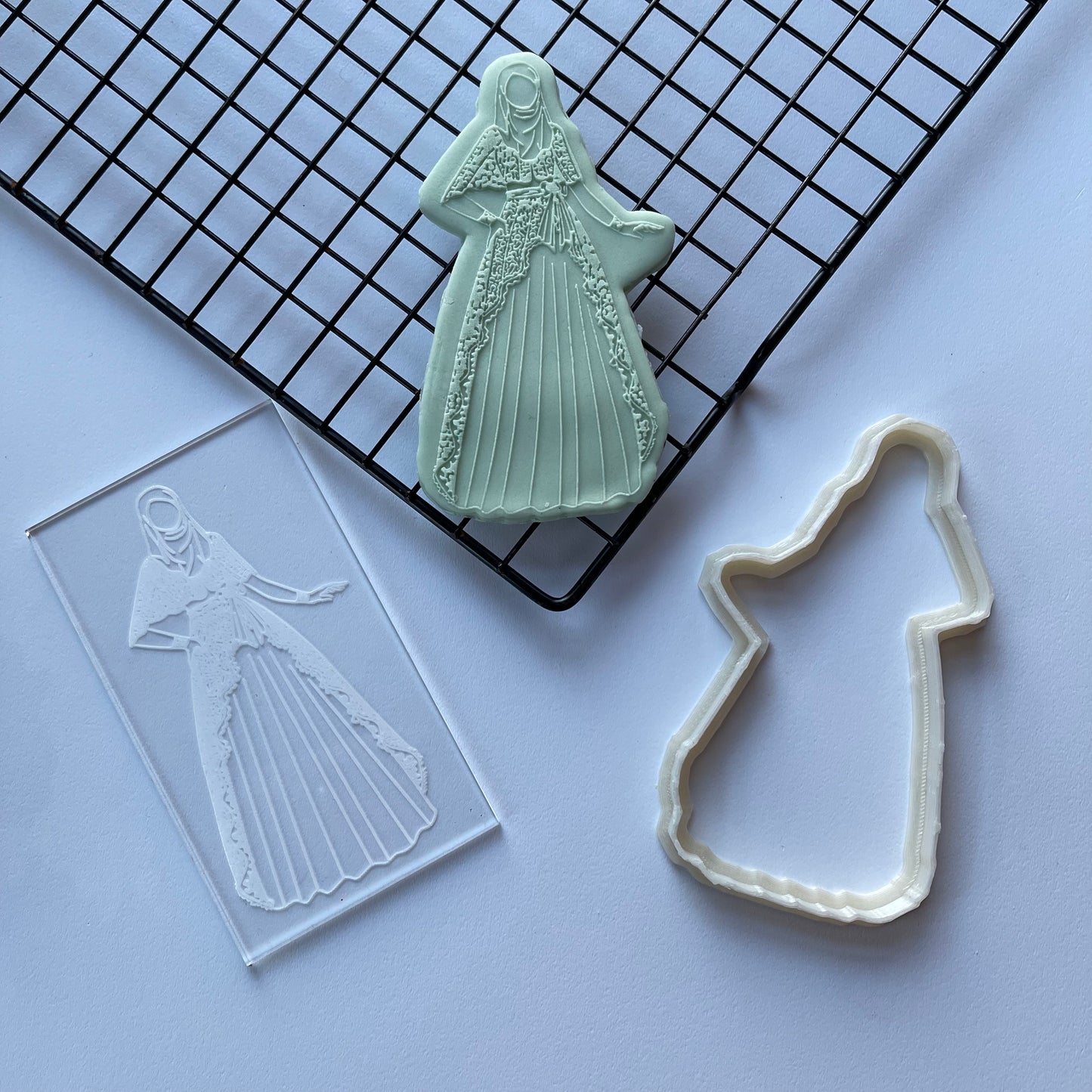 Muslim Islamic woman style 1 Debossing + cutter MEG cookie cutters