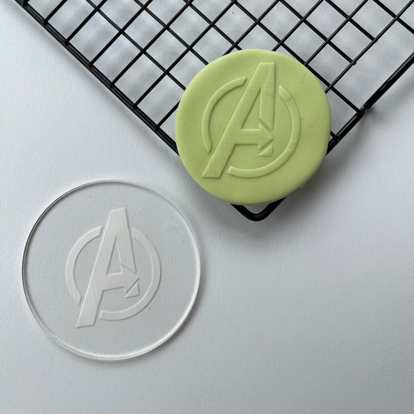 Avangers - super hero - debossing MEG cookie cutters